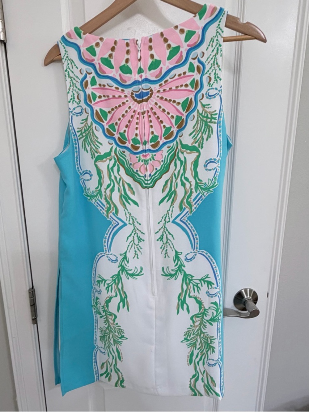 Lilly Pulitzer Turquoise, White & Pink Printed Sleeveless Sheath Dress - Picture 4 of 4